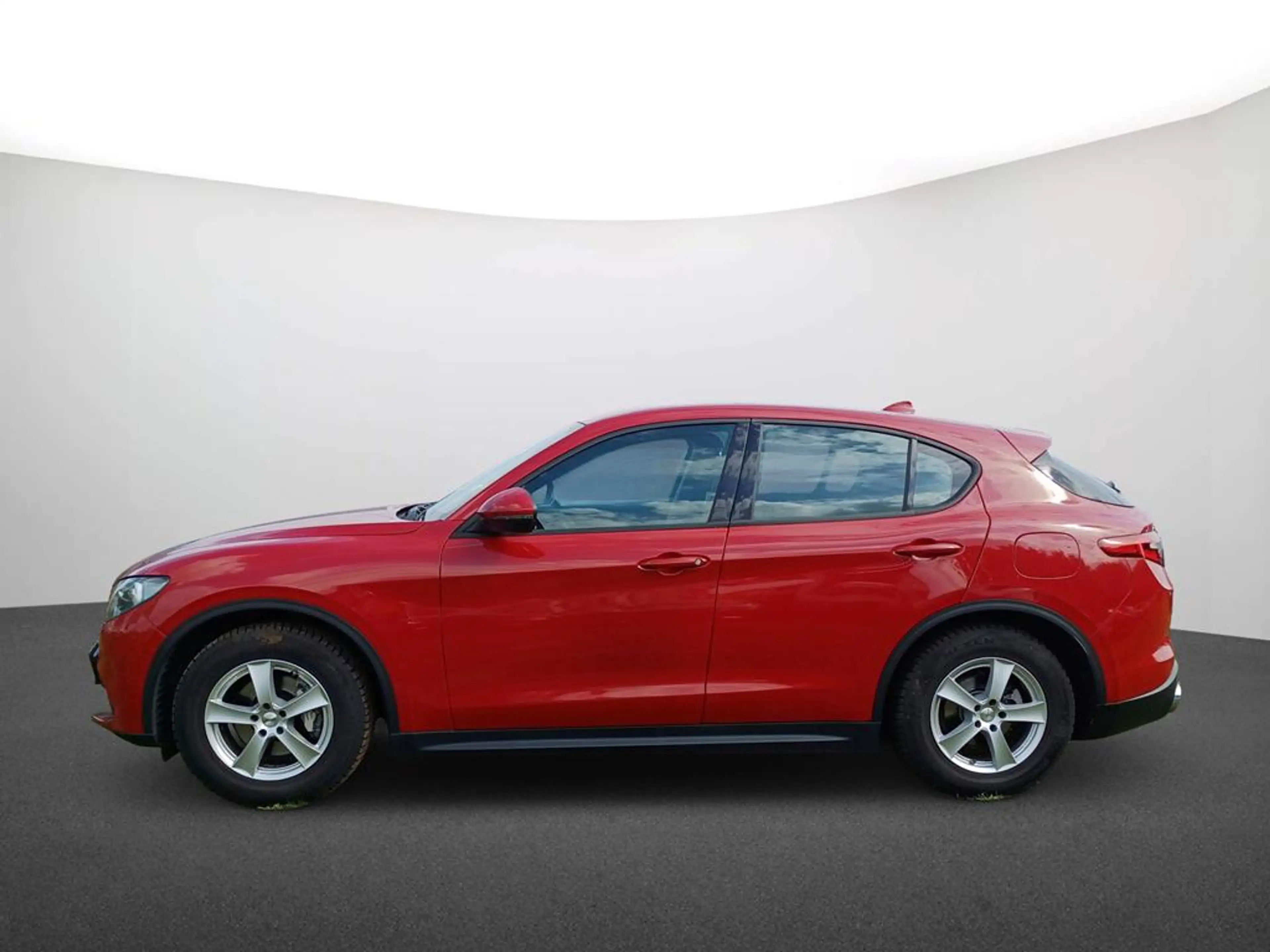 Alfa Romeo Stelvio 2WD AHK NAVI RFK SHZ LHZ — photo 4