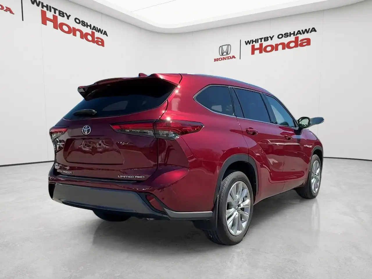 Toyota Highlander снимка Toyota Highlander