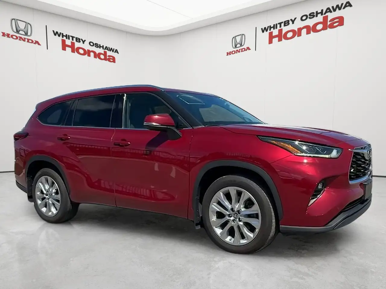 Toyota Highlander снимка Toyota Highlander