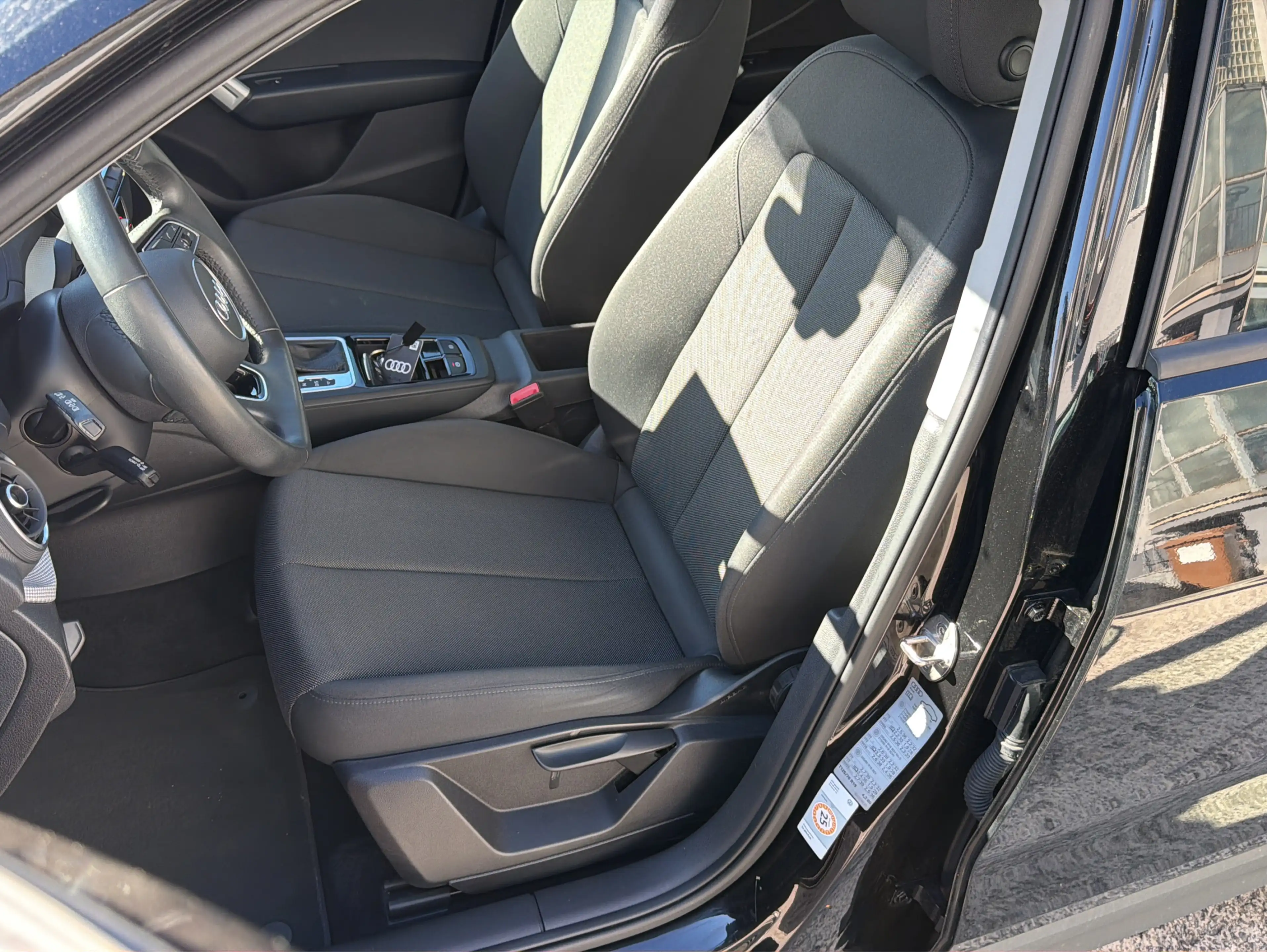 Audi Q2 35 TDI Advanced I AHK I KAMERA I SHZ I LED I — photo 12