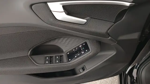 Audi A5 view 25