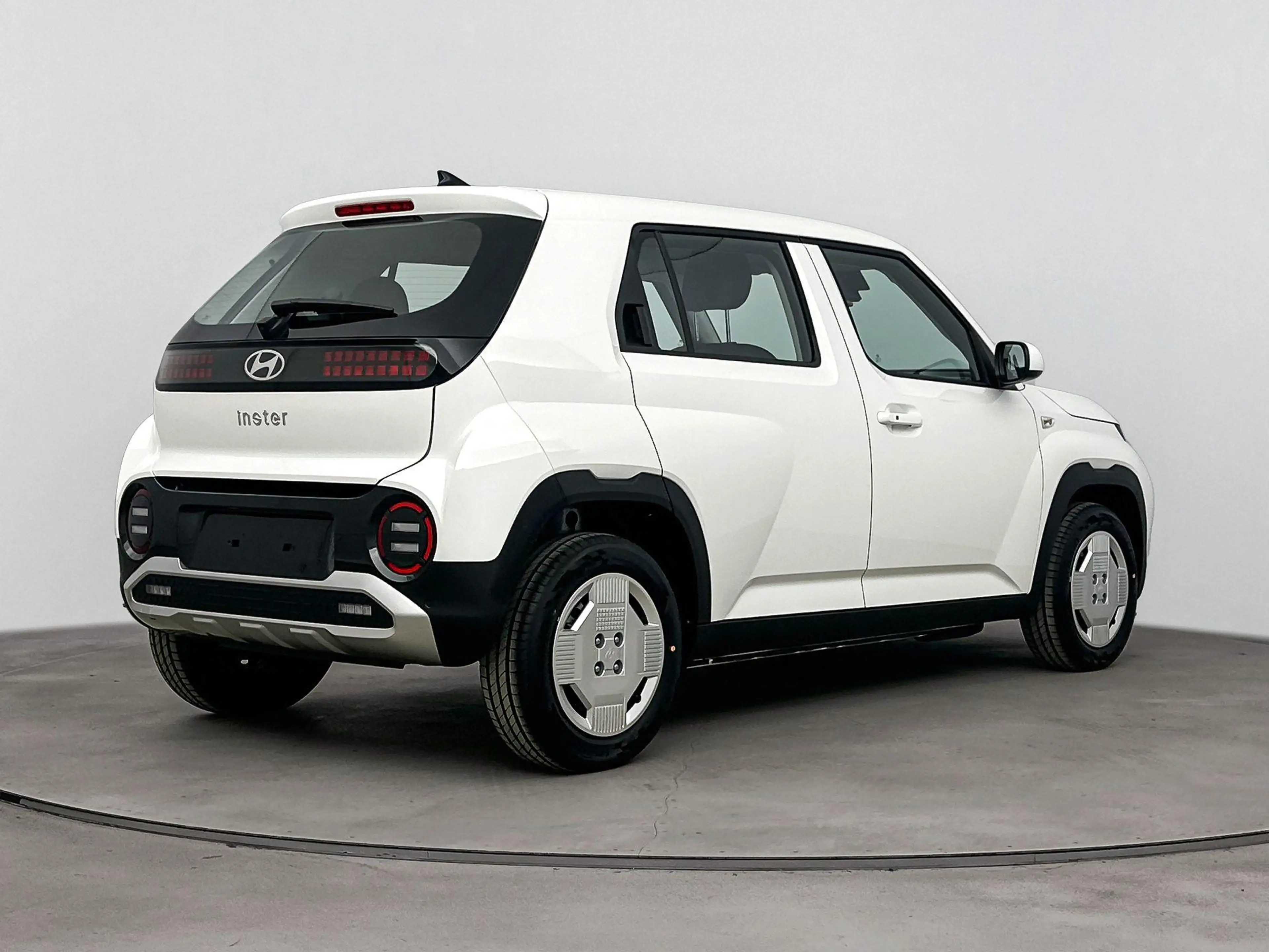 Hyundai Inster E-Motion + Comfort Pack 49 kWh | Stuur - en Stoelv — photo 2
