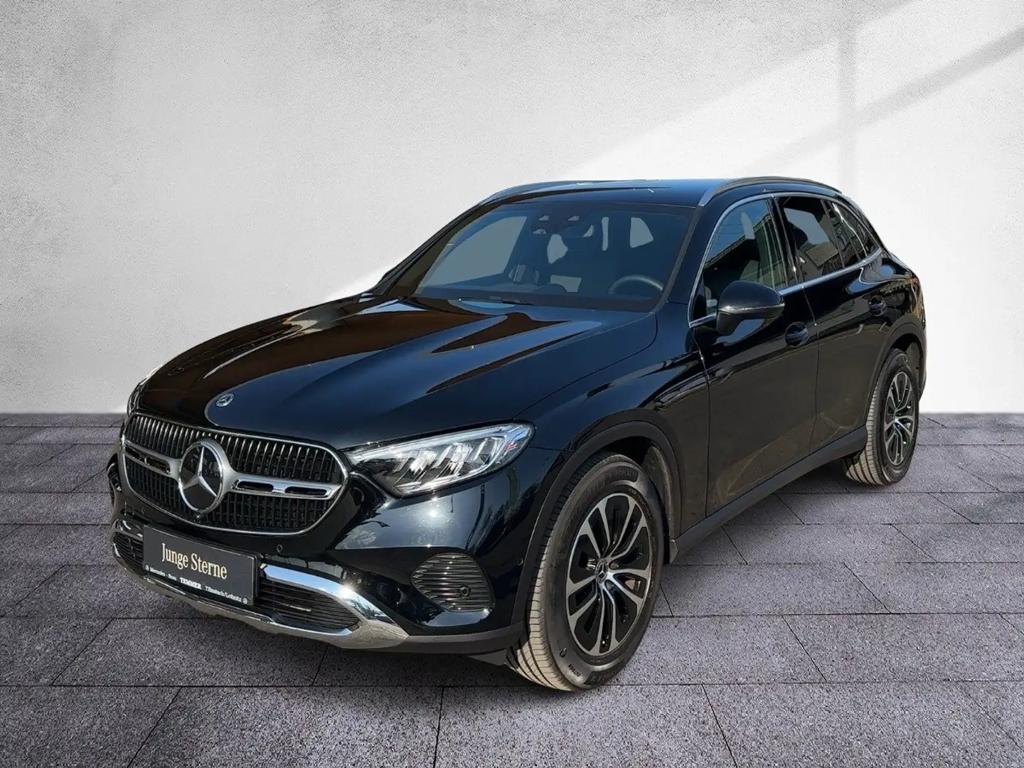 Mercedes-Benz GLC 200 d 4MATIC AVANTGARDE LED AHV LRHZG Distr Schwarz - 2
