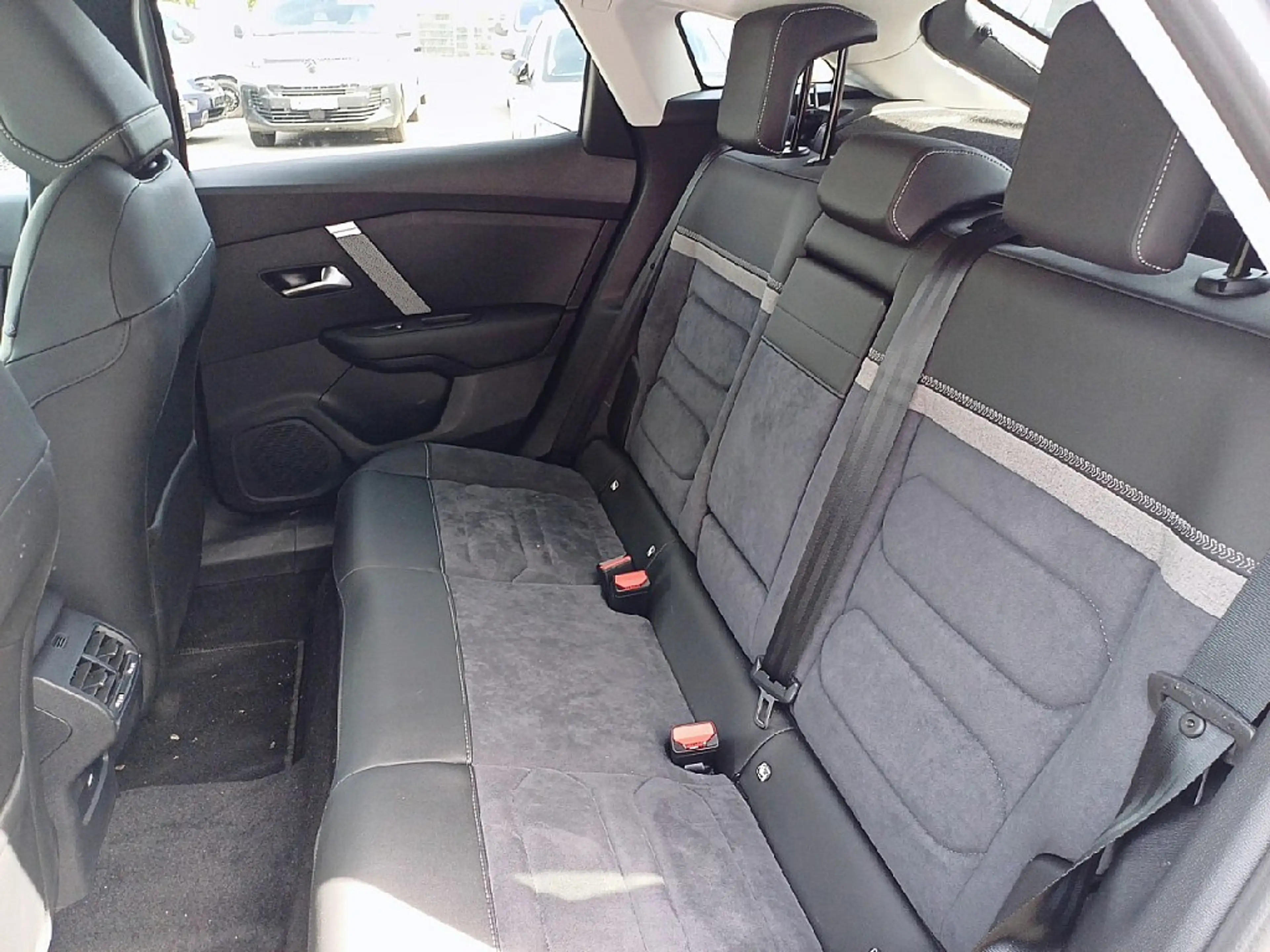 Citroen C4 BlueHDI 130 S&S EAT8 Aut. Max — photo 10