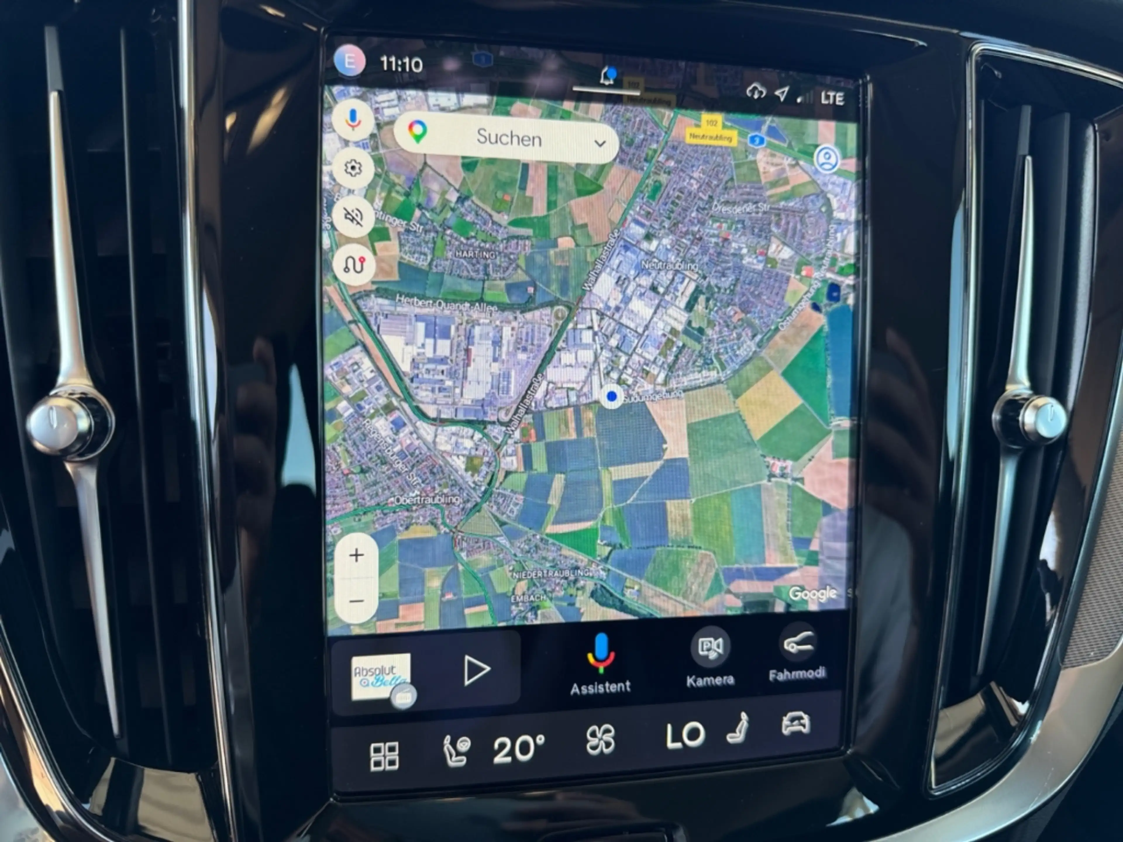 Volvo V60 Cross Country Plus B5 AWD StandHZG Navi Digitales Cockpit Memory — photo 15