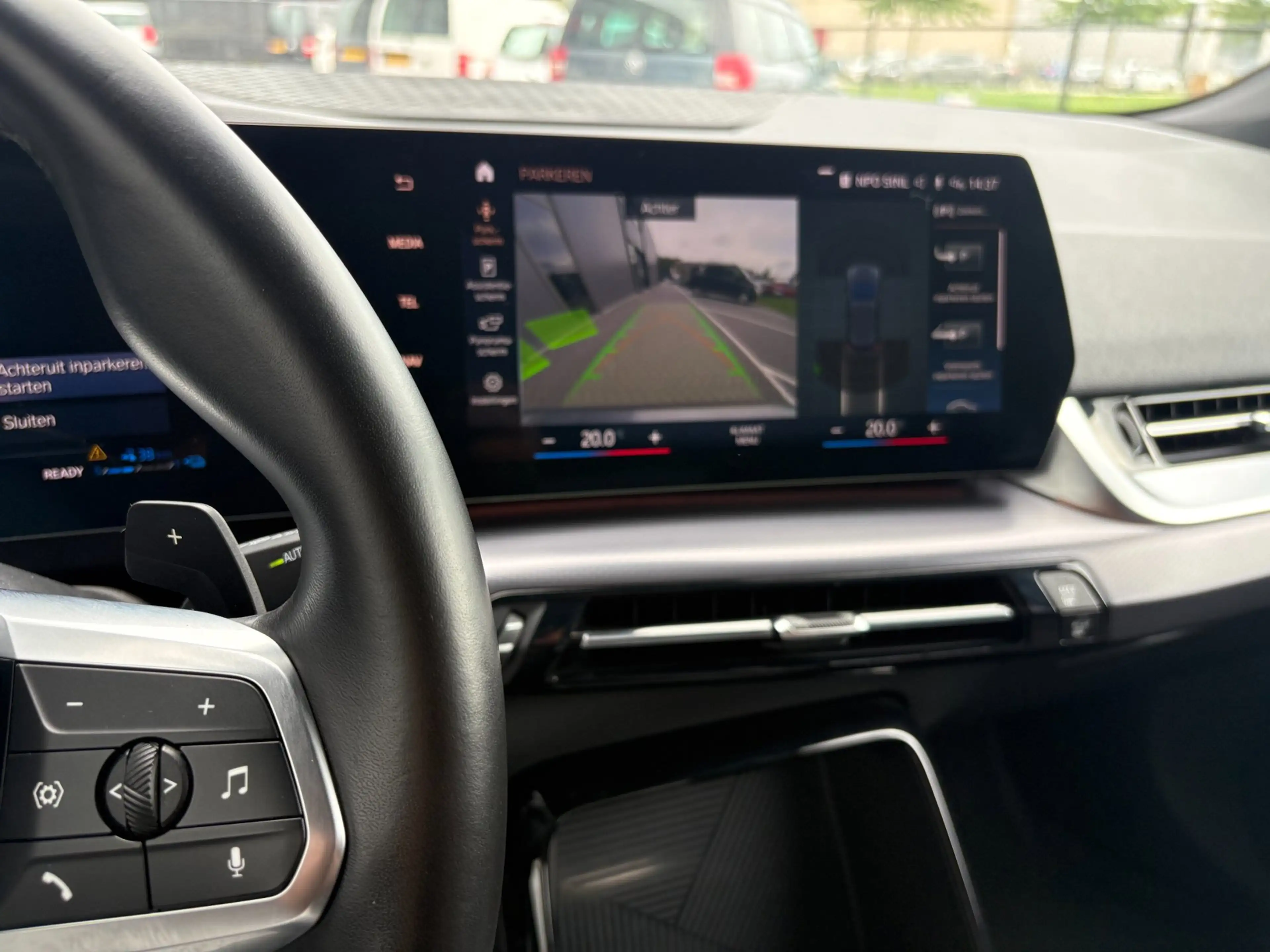 BMW 225 2-serie Active Tourer 225e xDrive M Sport 2023 — photo 10