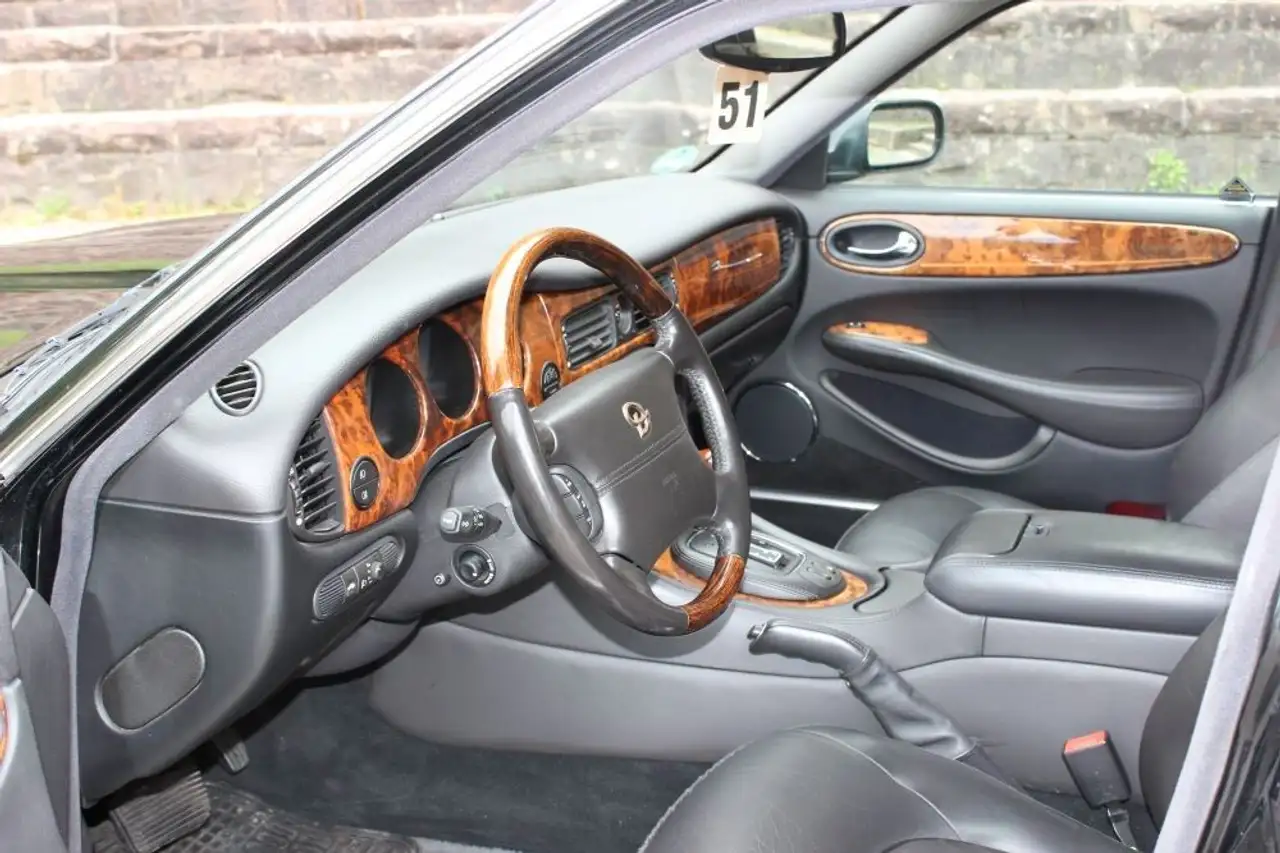 Jaguar Daimler Super V8 mit Einzelsitzanlage 3 Jahre Garantie, foto 8