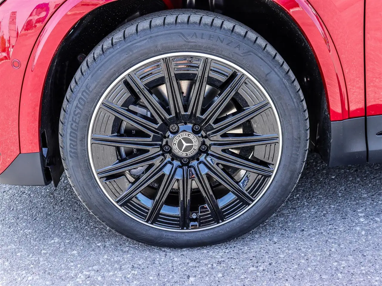 Mercedes-Benz GLA снимка Mercedes-Benz GLA