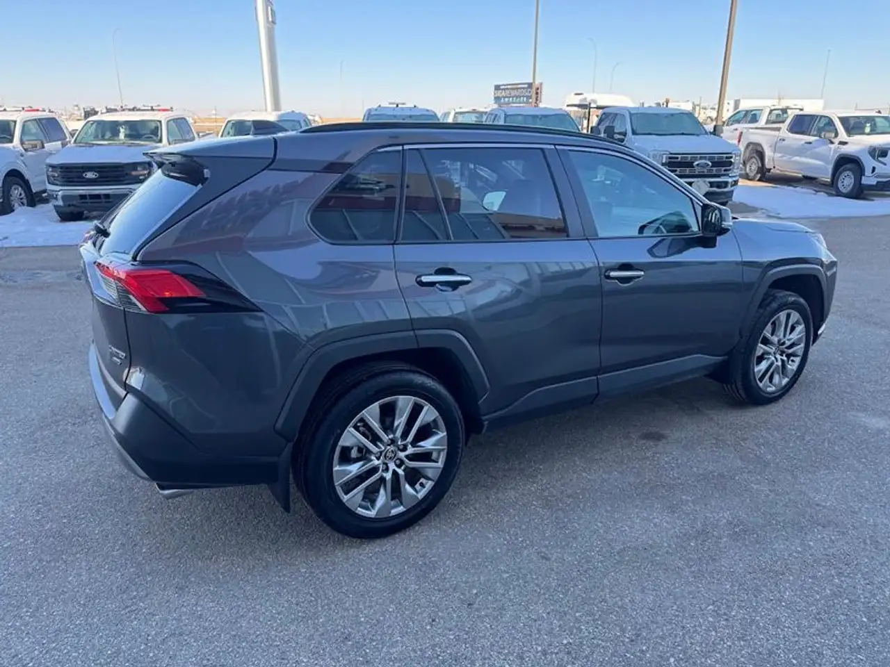 Toyota RAV 4 снимка Toyota RAV 4