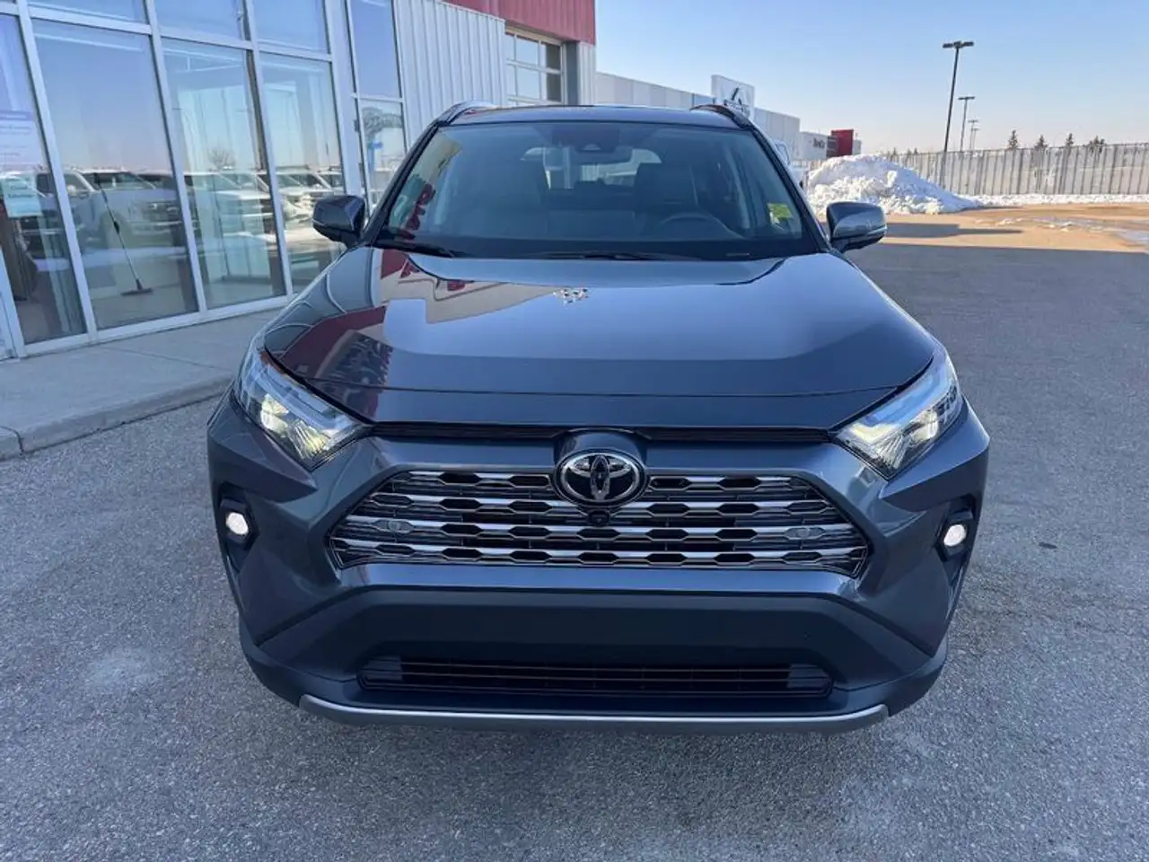 Toyota RAV 4 снимка Toyota RAV 4