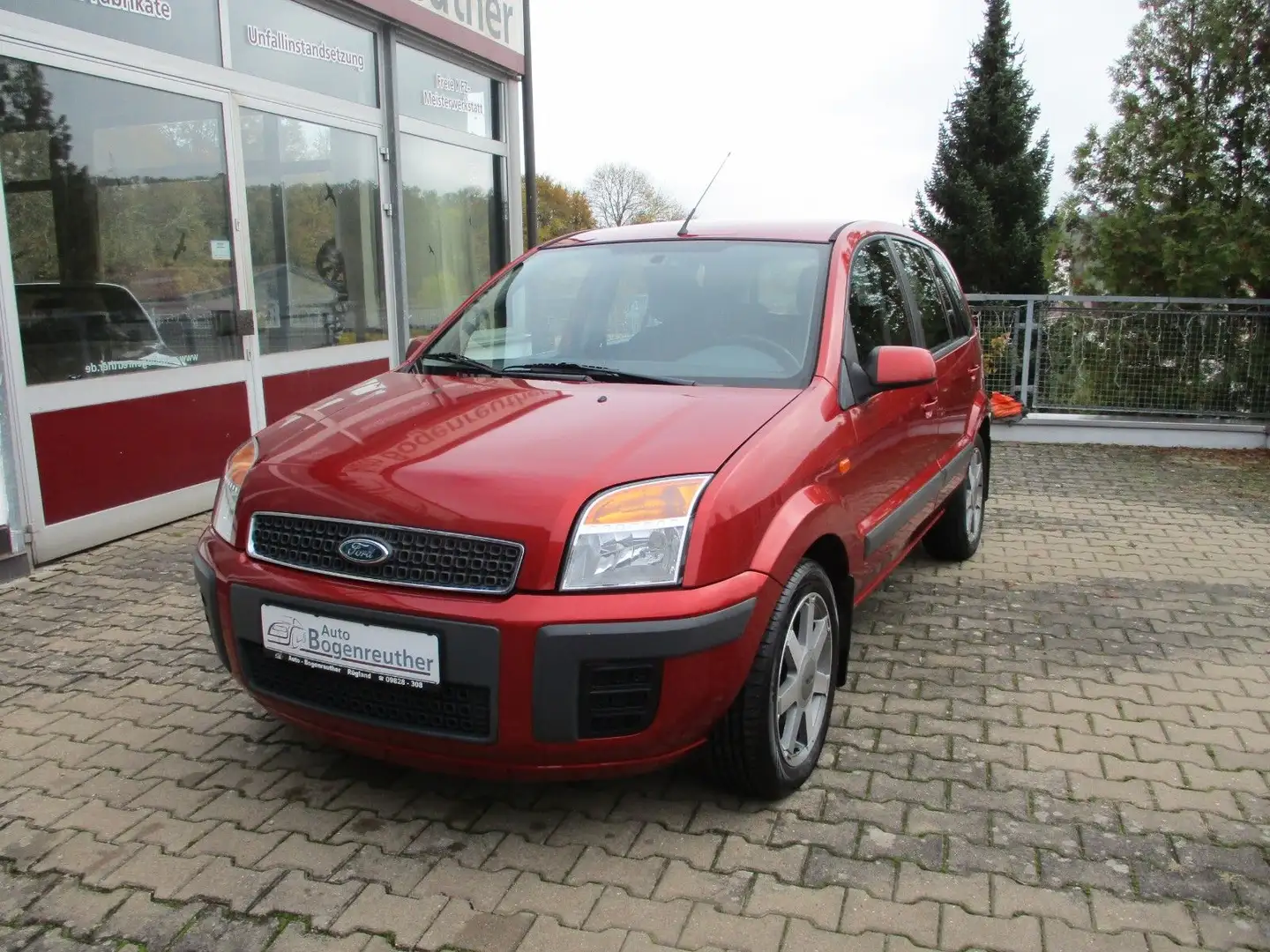 Ford Fusion Elegance+Klima+Alu+HU neu Rot - 1
