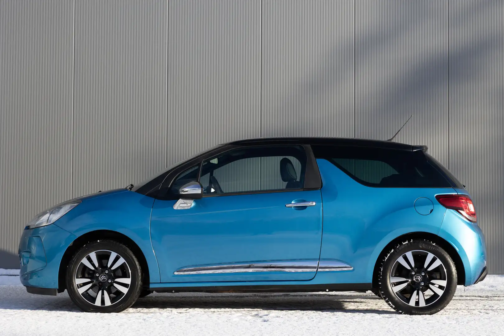 Citroen DS3 1.6 So Chic | NAVI | HIFI | CRUISE | SPORTSTOELEN Blau - 2