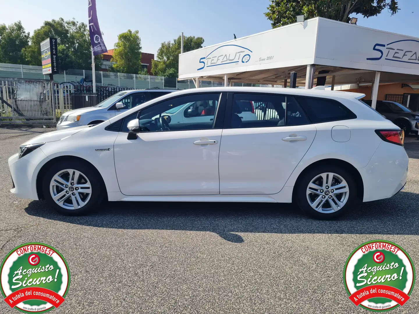 Toyota Corolla Touring Sports 1.8h Business cvt*TAGLIANDI*UNIPRO* Bianco - 1
