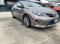Toyota Auris 1.8h Active eco 5p Oro - thumbnail 1