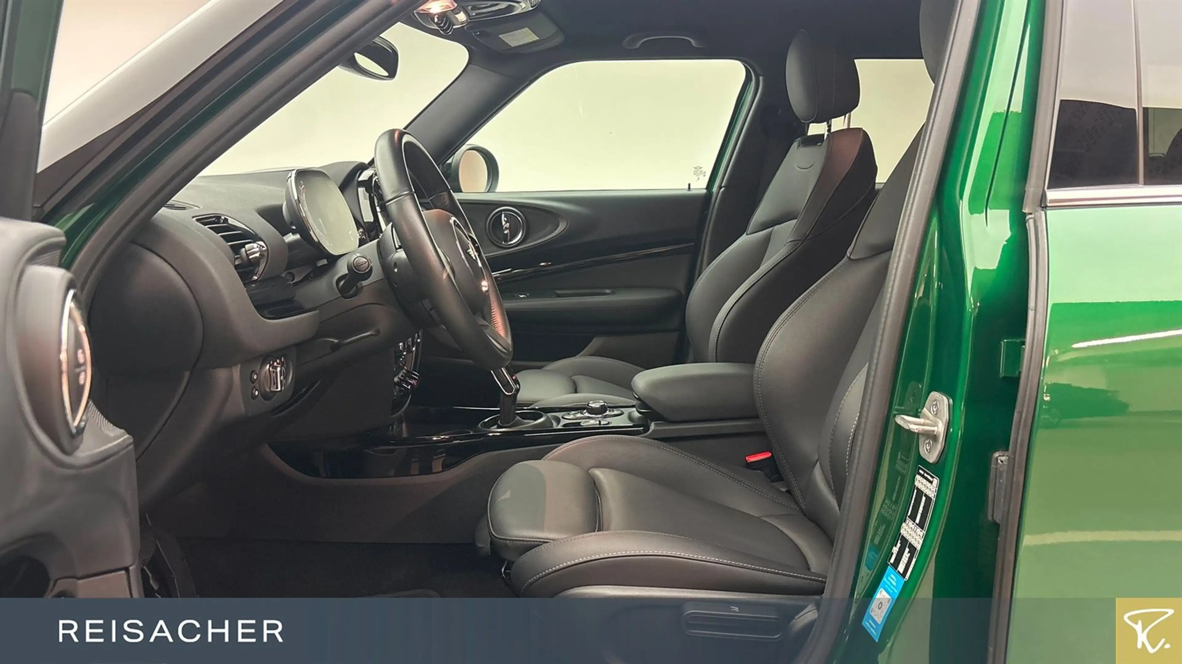 MINI Cooper Clubman Classic-Trim DKG Navi RFK SH SSV — photo 4