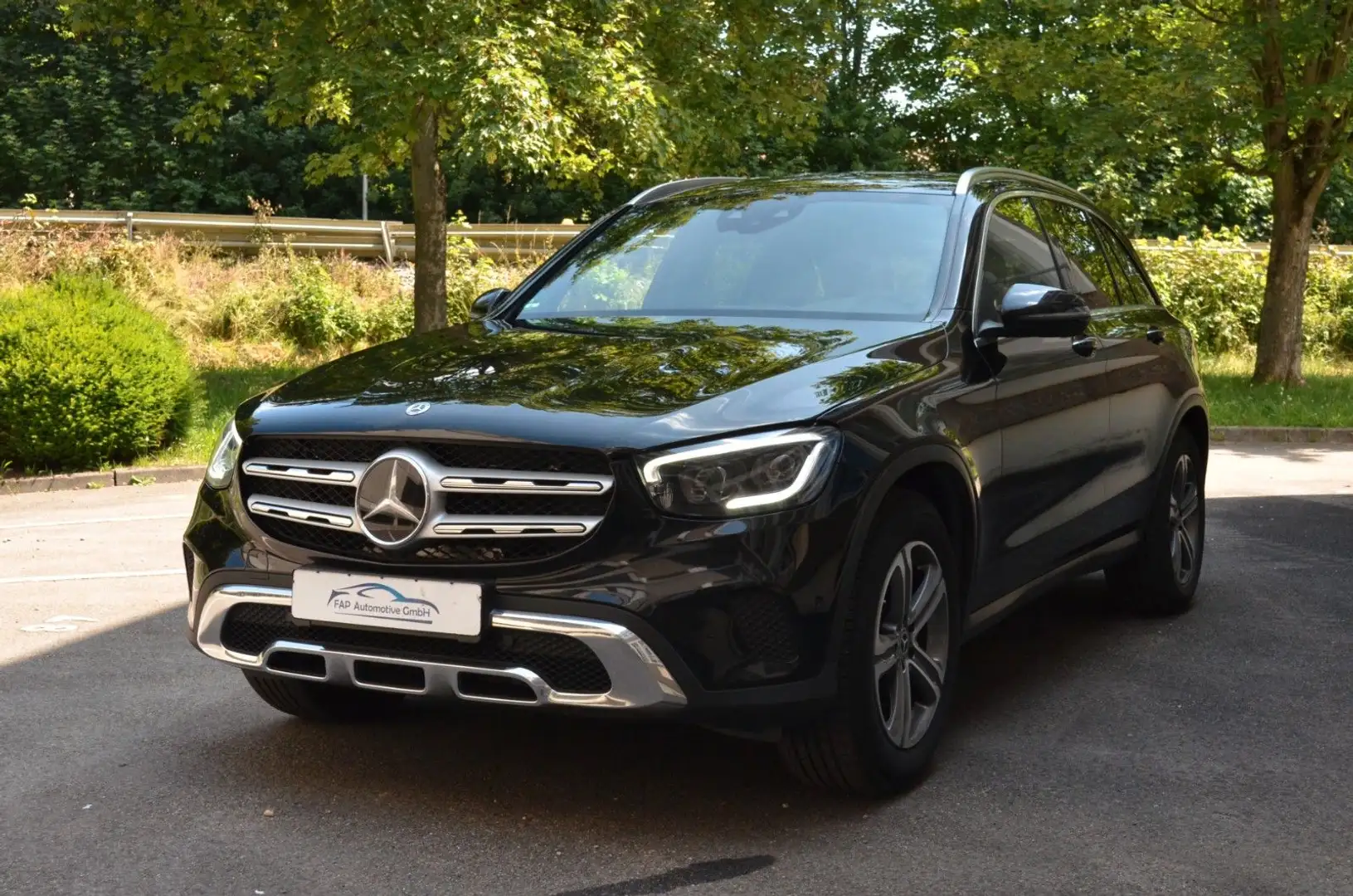 Mercedes-Benz GLC 220 GLC  d 4Matic TOP Ausstattung Noir - 1