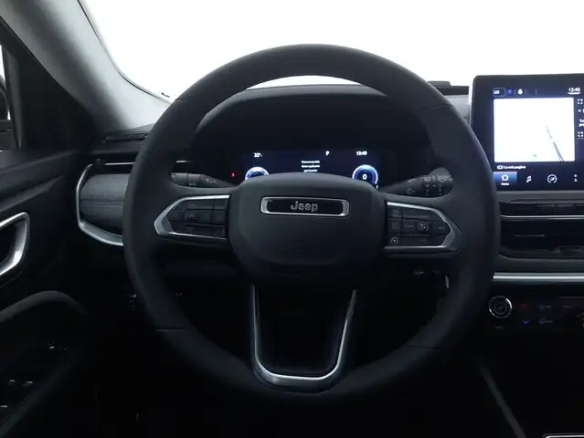 Jeep Compass view 11