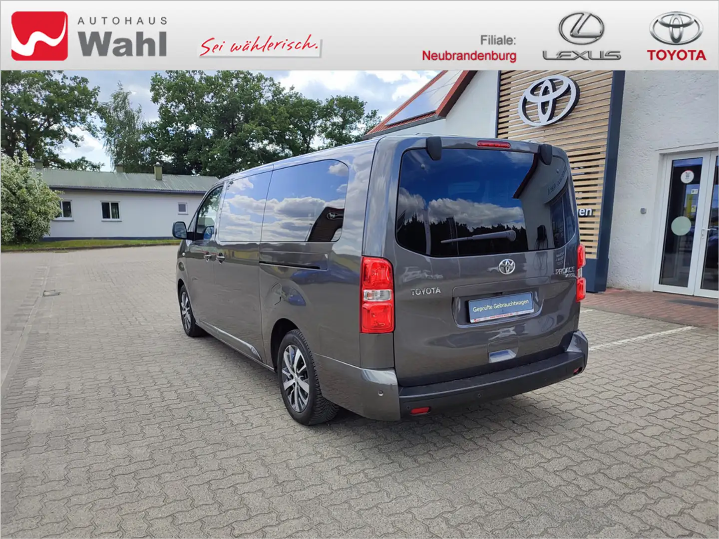 Toyota Proace Verso 2.0 L2 Team Deutschland Grau - 2