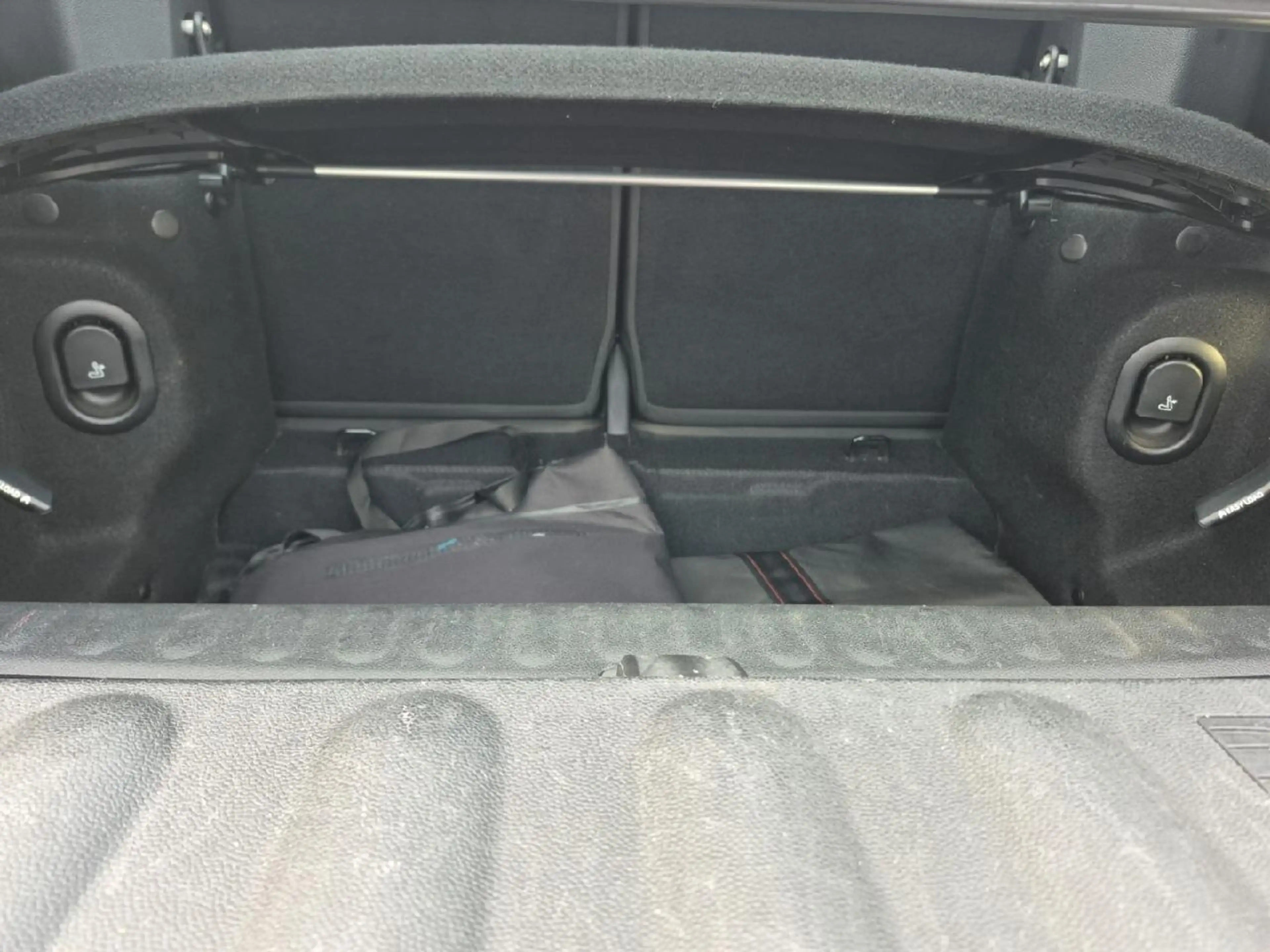 MINI John Cooper Works Cabrio John Cooper Works — photo 12