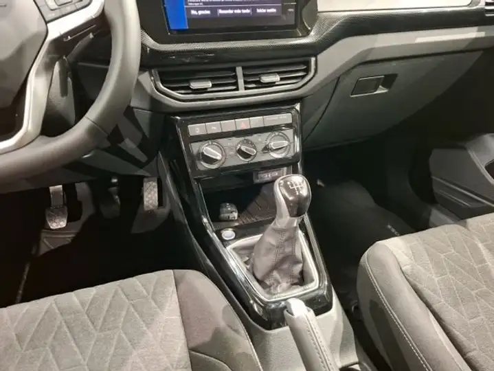 Volkswagen T-Cross "Más" 1.0 TSI 5 vel. 2026, foto 7