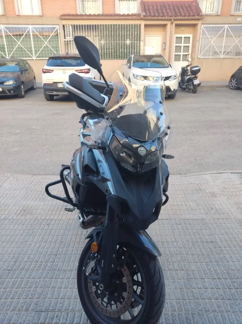 Benelli TRK 502 Negro - 2