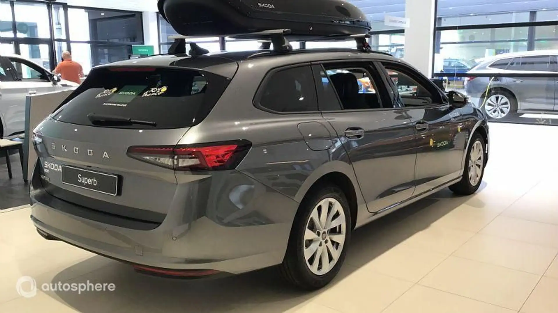 Skoda Superb 1.5 TSI ACT 150 mHEV Selection DSG7 - 2
