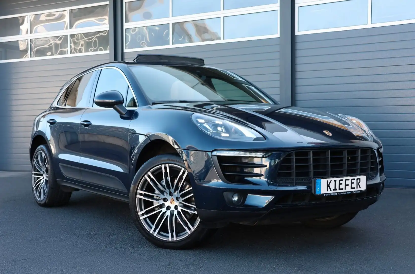Porsche Macan S 2.9 V6 AWD/BOSE/APPLE/SHZ/PANO/SPUR/R21 Blau - 1