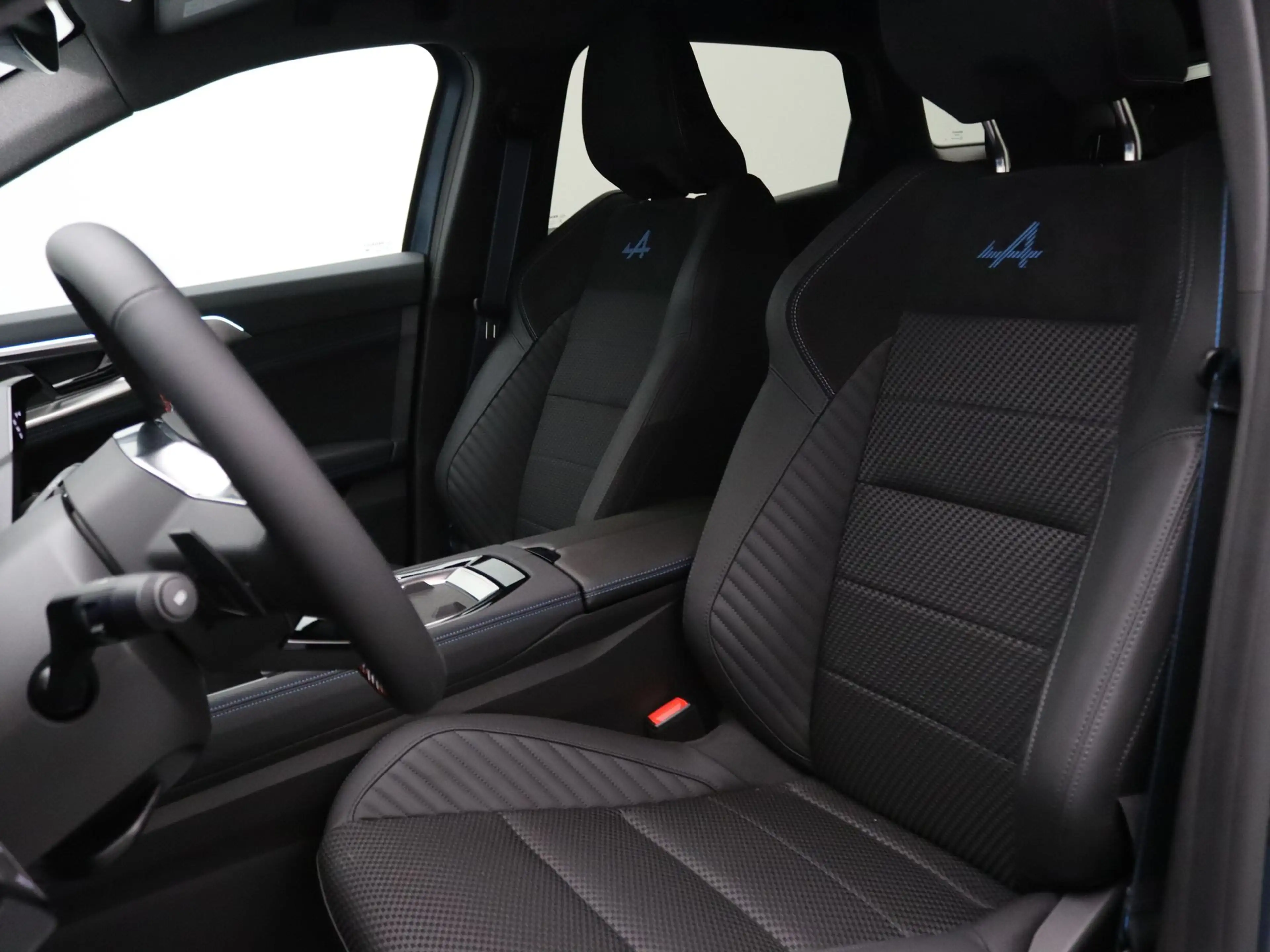 Renault Austral 200pk E-Tech full hybrid esprit Alpine Apple Carpl — photo 5