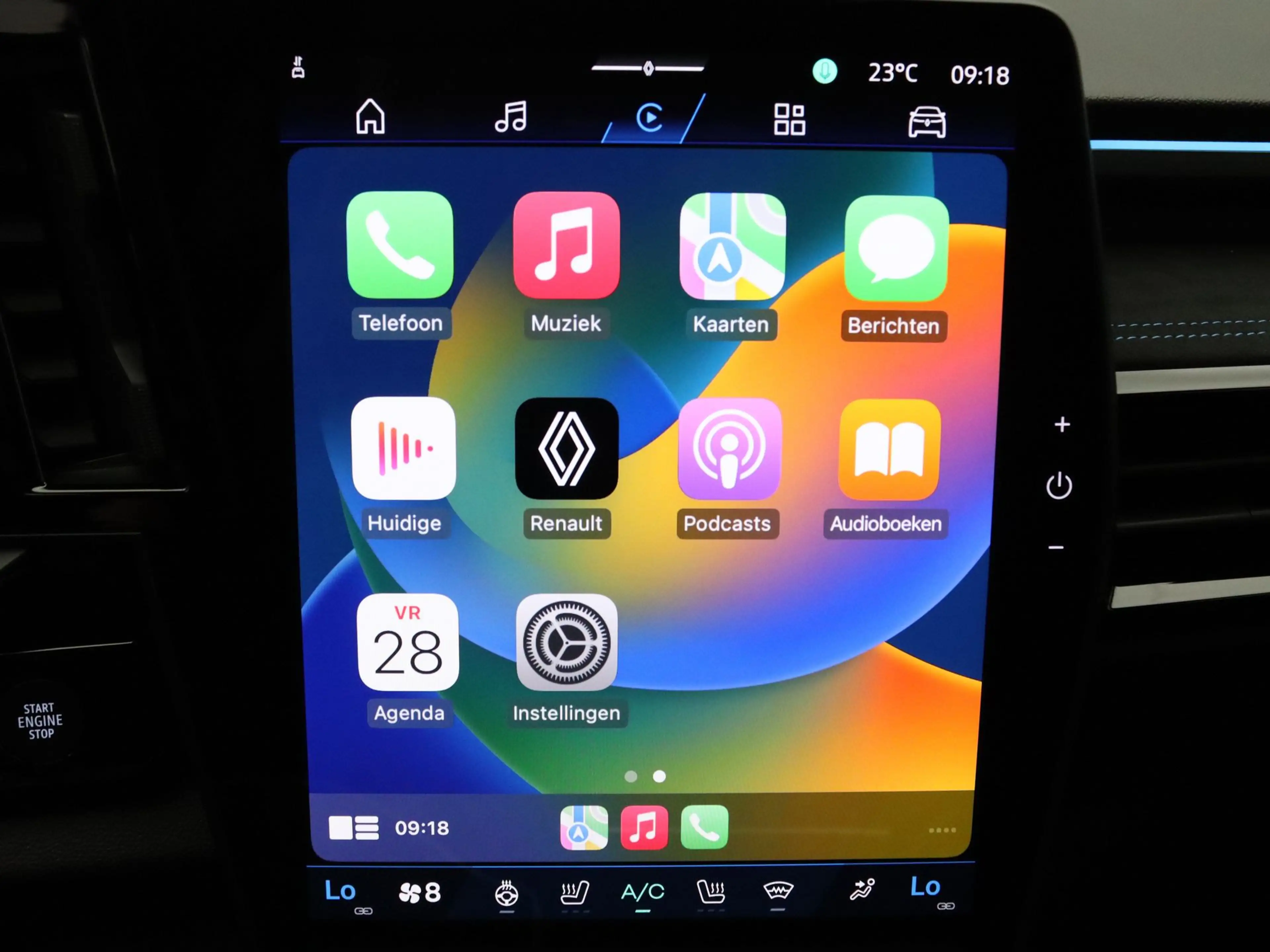 Renault Austral 200pk E-Tech full hybrid esprit Alpine Apple Carpl — photo 9