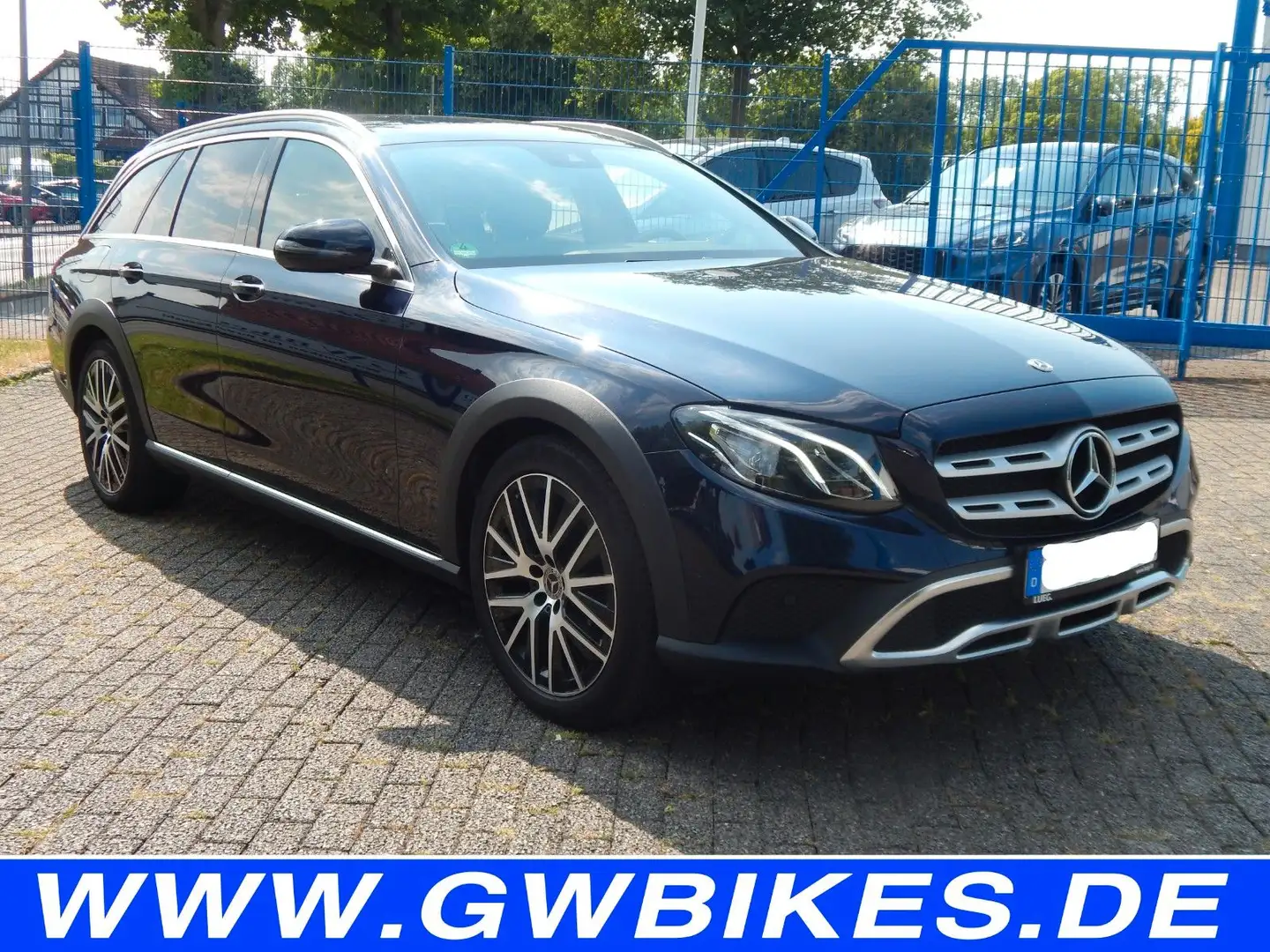 Mercedes-Benz E 220 ALL TERRAIN LED STAND HZG. MB GARANTIE Blauw - 1