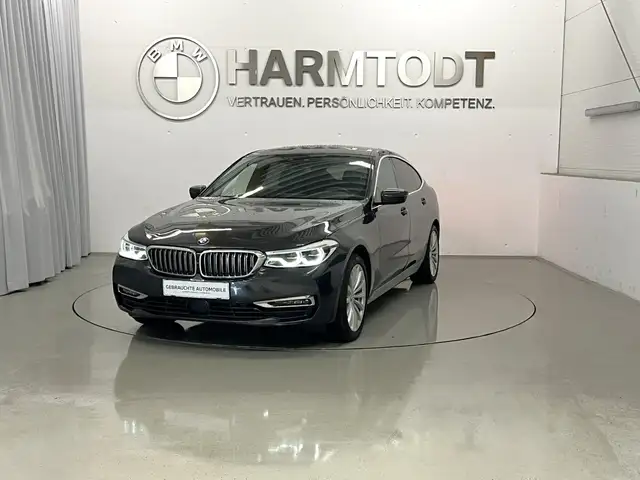 BMW 6 Series view 2