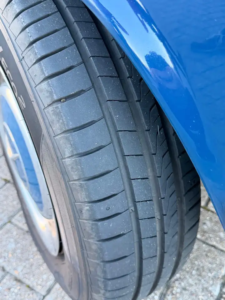 Mercedes-Benz E 230, foto 10