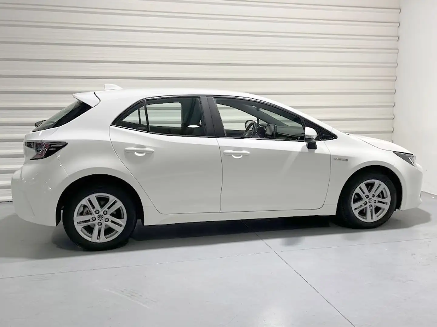 Toyota Corolla 1.8 125H ACTIVE TECH E-CVT Blanco - 2