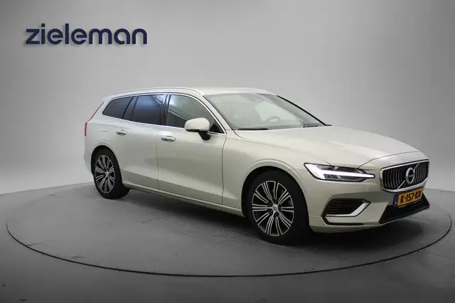 Volvo V60 2.0 T6 Recharge AWD Business Pro - Digitaal Cockpi