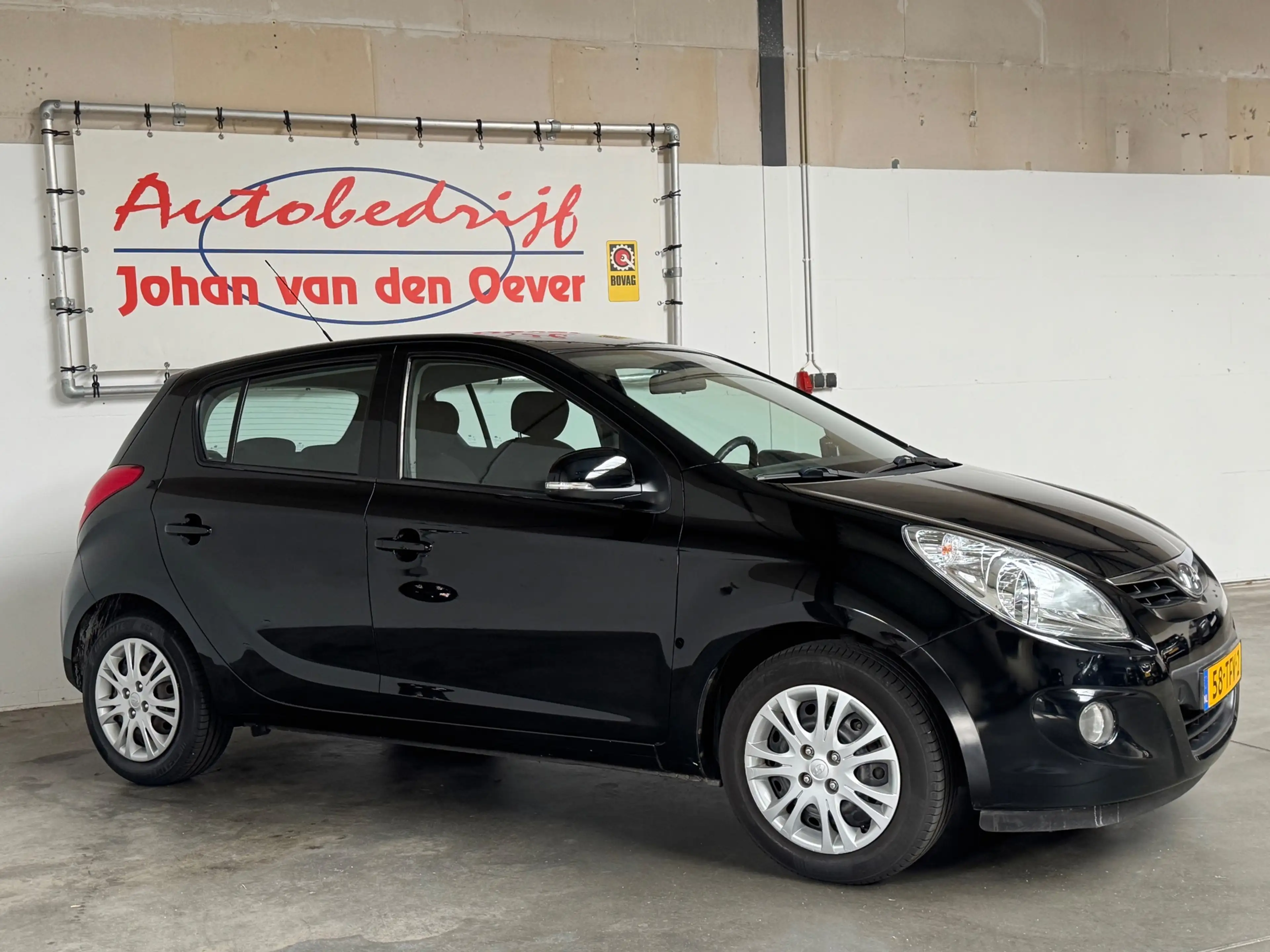Hyundai i20 1.4i i-Motion|Camera|Afn. Trekhaak|NAP logisch| — photo 3