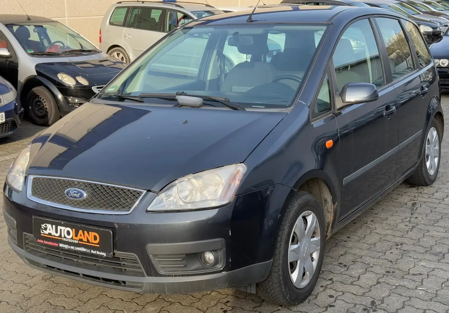 Ford Focus C-MAX Futura*KLIMA*AHK*TÜV NEU* Schwarz - 2