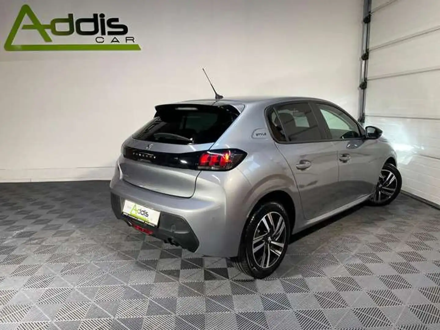 Peugeot 208 1.2 ESSENCE 75 CV ALLURE STYLE CARPLAY 5P Gris - 2