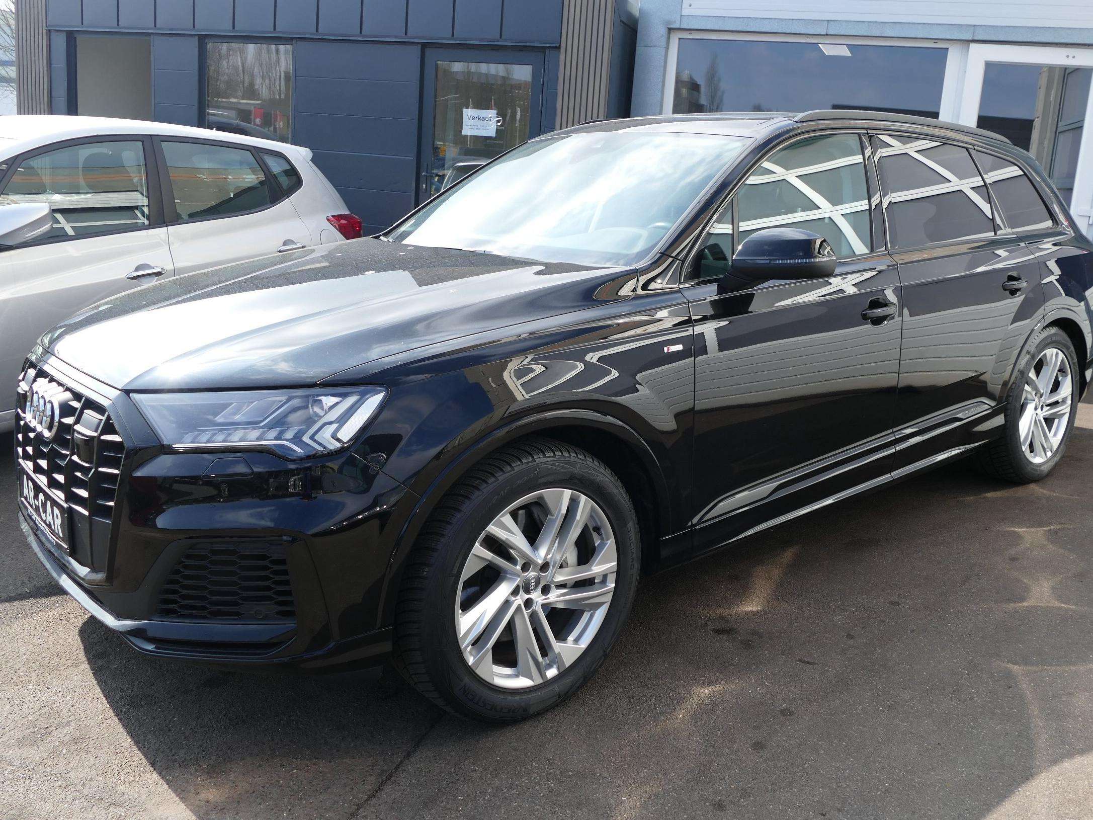 Second hand Audi Q7 3.0