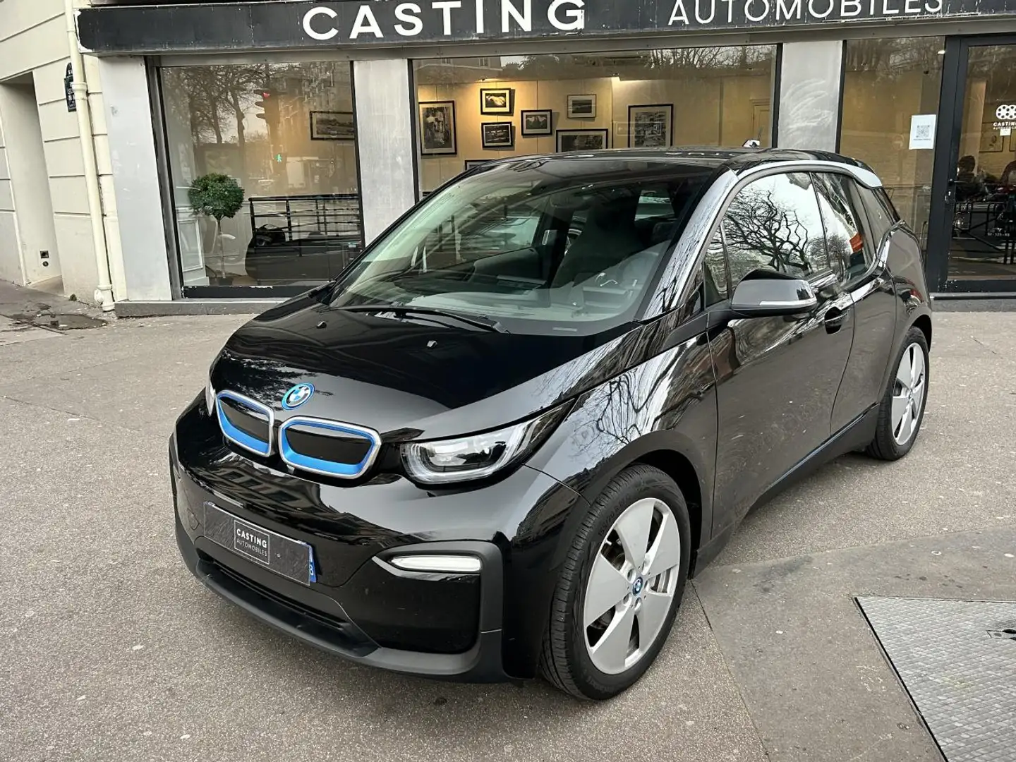 BMW i3 120Ah I3 BERLINE I01 LCI iLife Atelier PHASE 2 Noir - 1