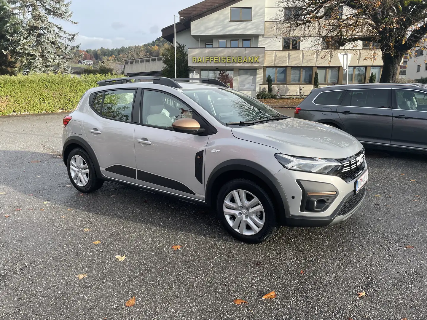 Dacia Sandero Stepway Extreme+ TCe 90 Silber - 2