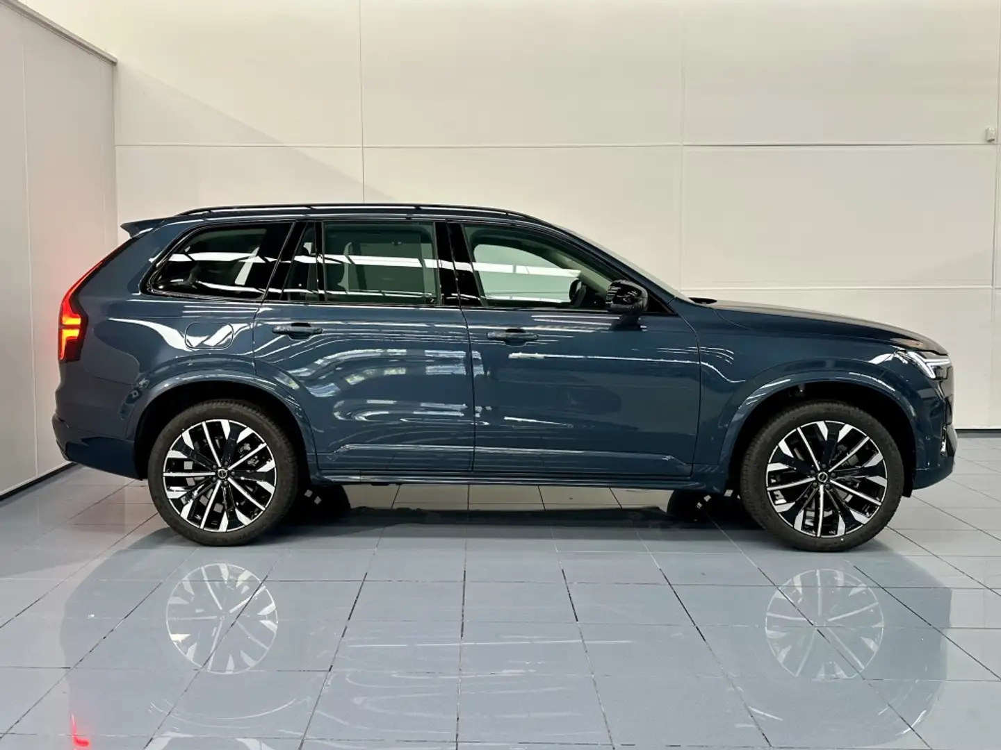 Volvo XC90 B5 Black Edition Ultra AWD Aut. Azul - 2