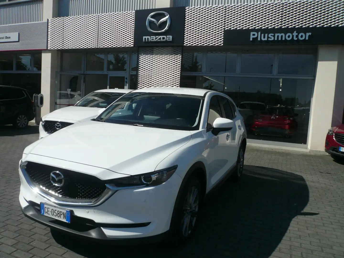 Mazda CX-5 CX-5 2.0 Business 2wd 165cv my21 Bianco - 1