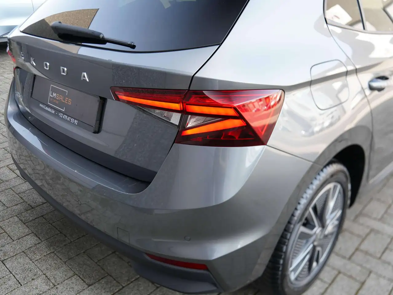Skoda Fabia 1.0 TSI Tour * LED CRISTAL LICHTEN / CAMERA / VERWARMDE ZETELS / DRAADLOOS, миниатюра 21