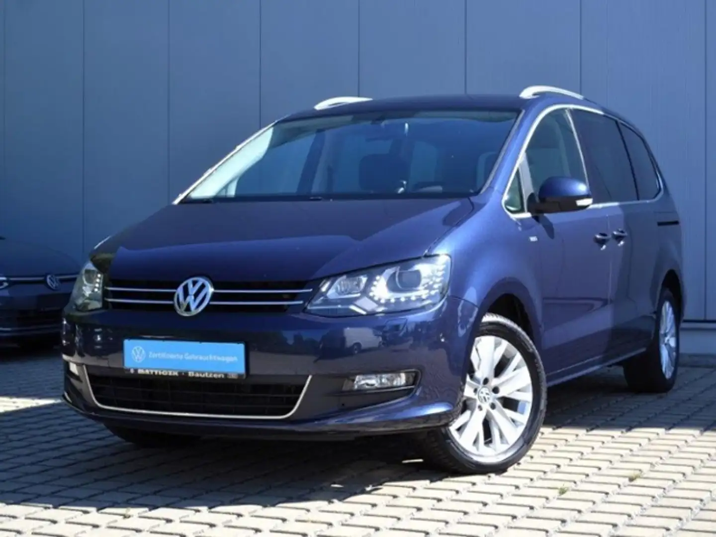 Volkswagen Sharan 2.0 TDI Life 5-SITZER/XENON/17-ZOLL/GRA/PARK-ASSI Blau - 2