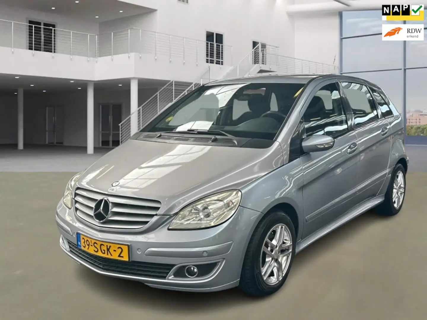 Mercedes-Benz B 170 automaat airco cruise hoge instap Blau - 1