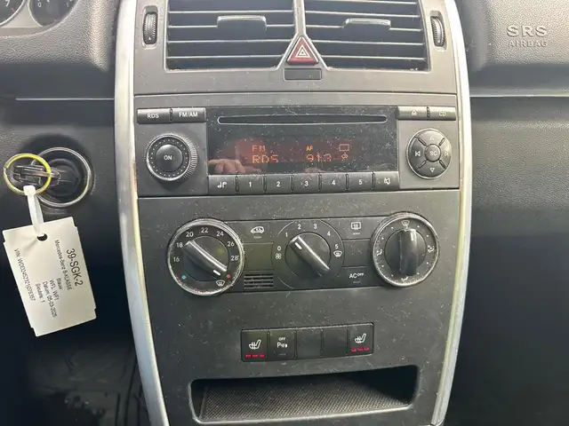 Mercedes-Benz B Class view 18