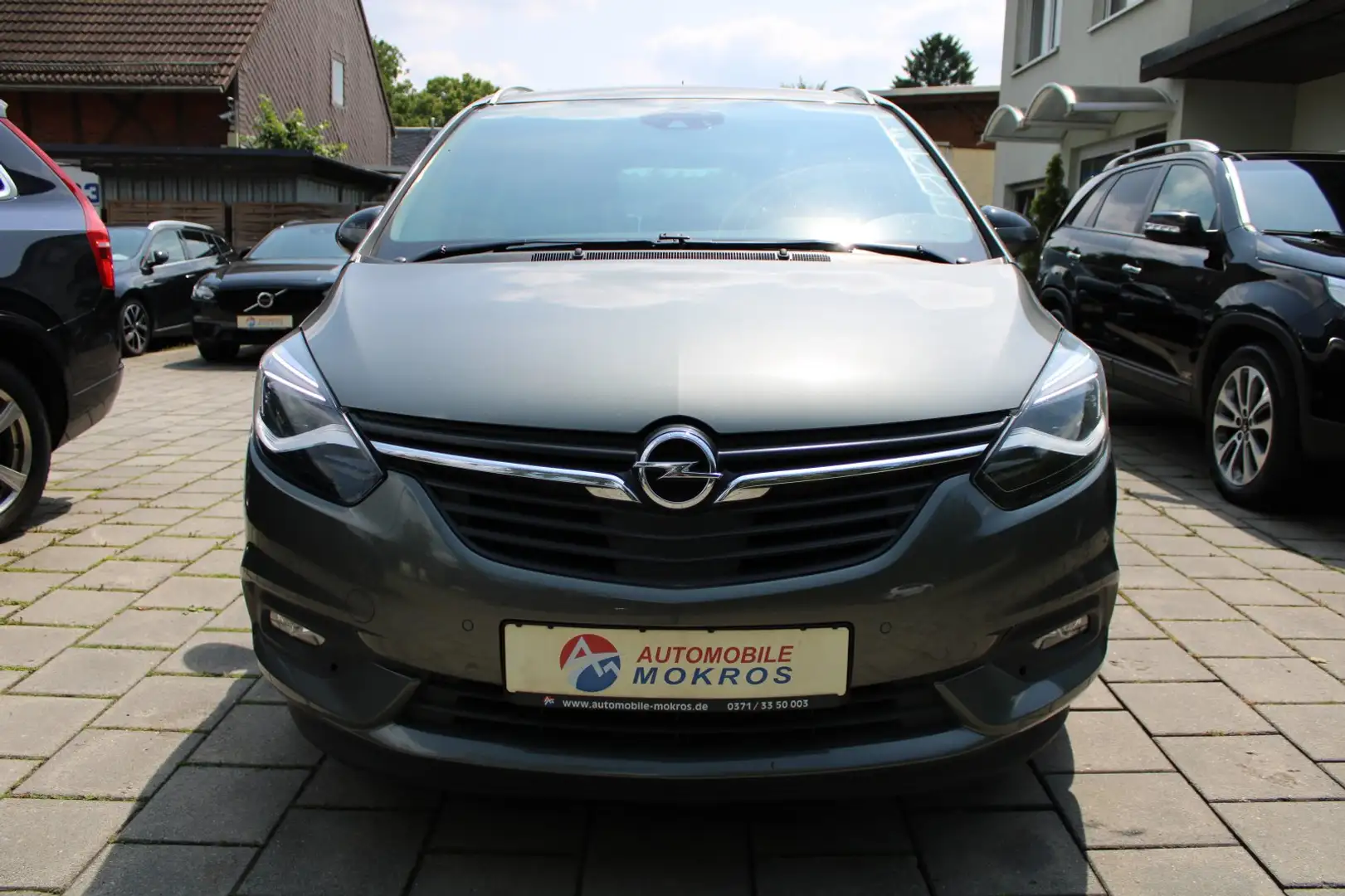 Opel Zafira 2.0 CDTI Automatik Innovation LED Navigation Rückf Grijs - 2