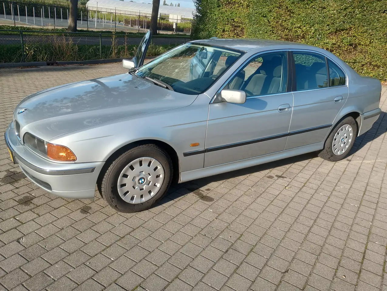 BMW 520 520i, foto 3