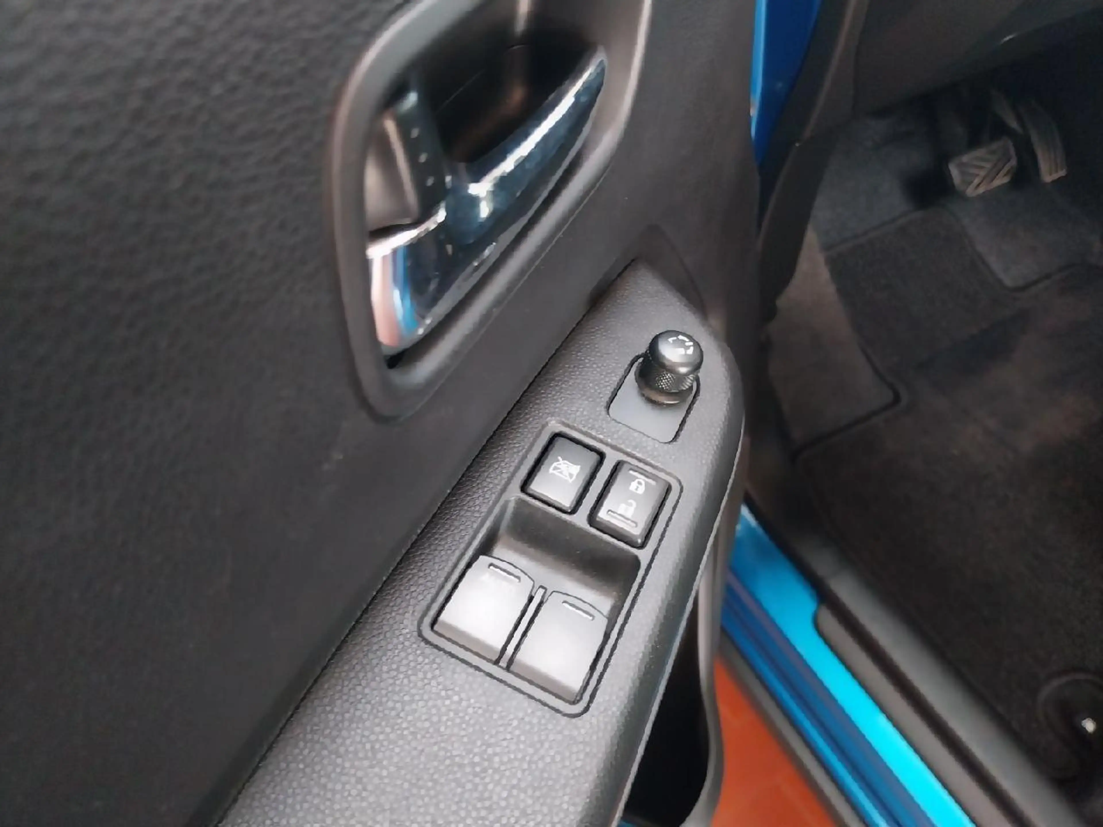 Suzuki Ignis Comfort Hyb. Shz Kam Klima Automatik — photo 8