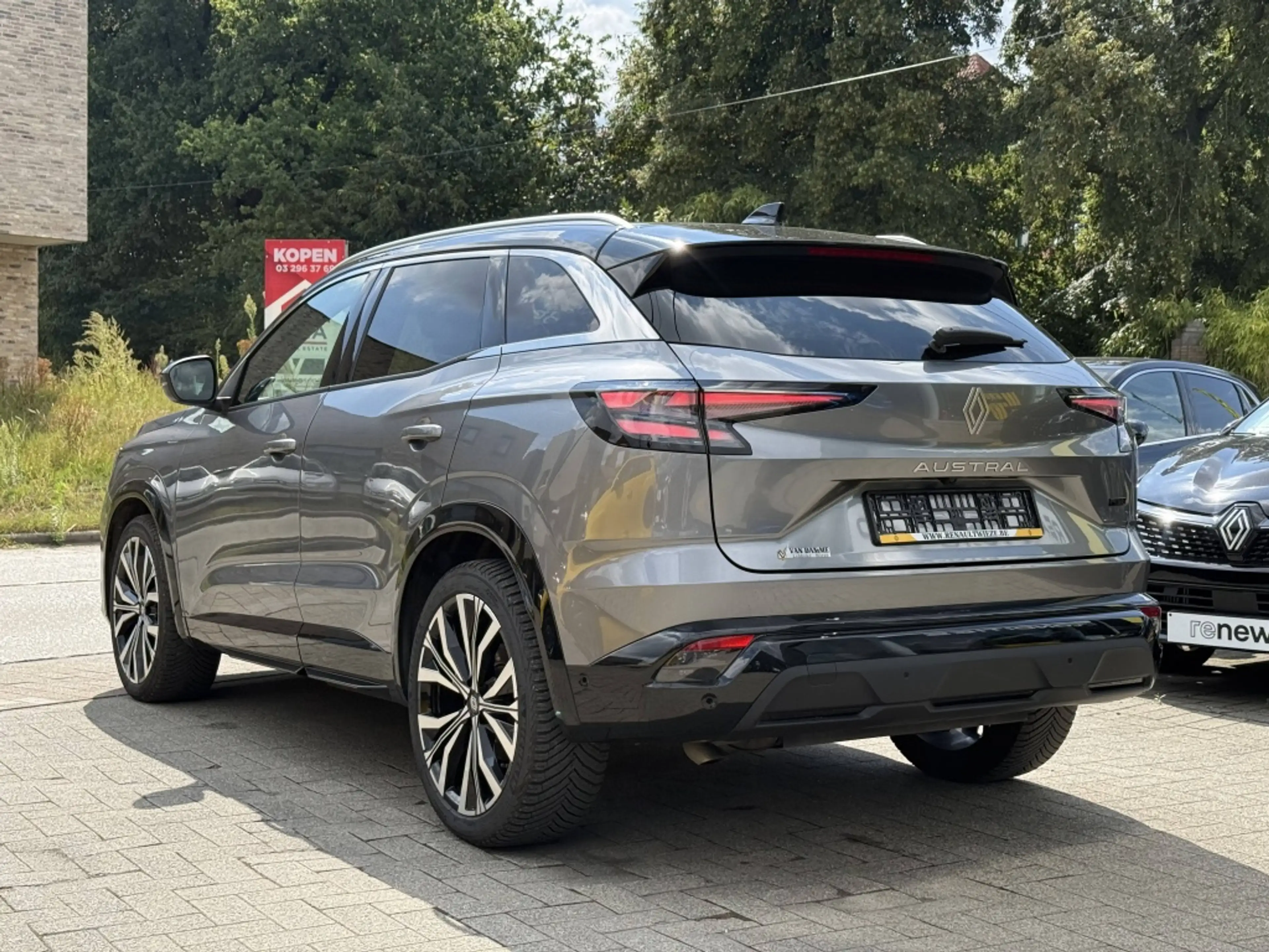Renault Austral Techno E-Tech 200 Hybrid — photo 3